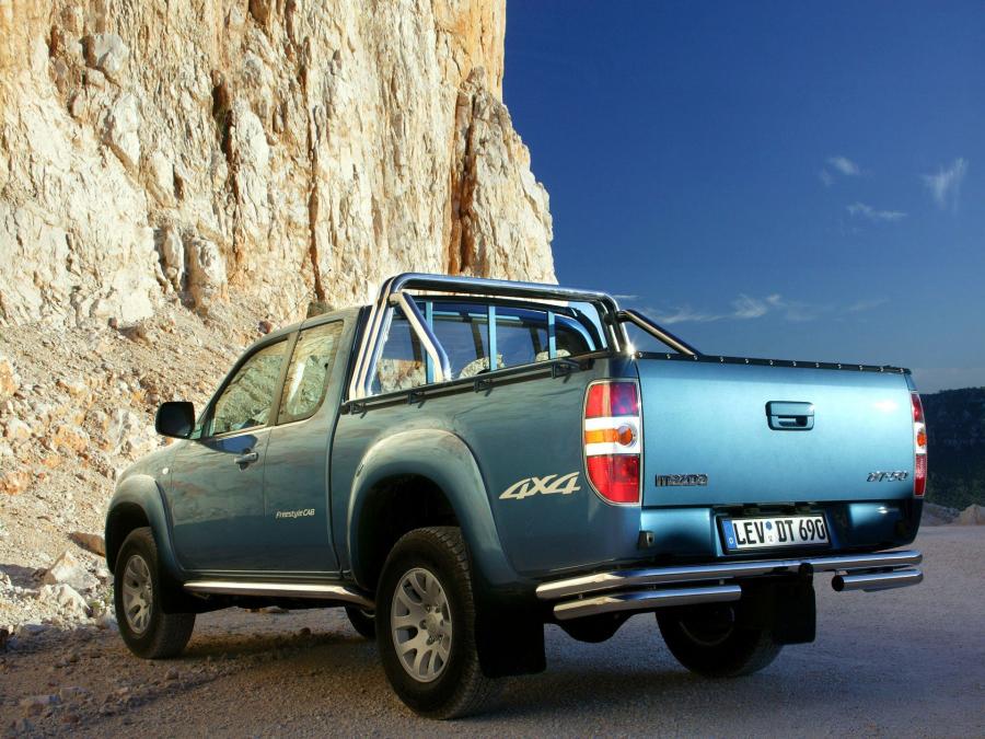  Mazda BT-50 Extended Cab 2006 года  (фото 10 из 10)
